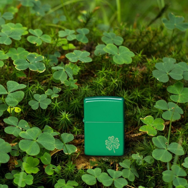 ZIPPO žiebtuvėlis Lucky Clover Design