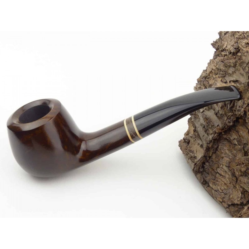 Pypkė VAUEN Louis poliruota